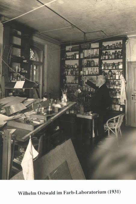 Wilhelm Ostwald im Farb-Laboratorium 1931